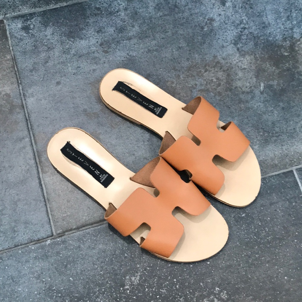 STEVEN by Steve Madden “H” sandal